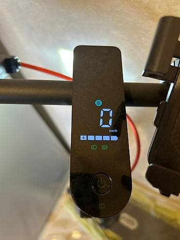 CD, DVD disklər və kassetlər: Elektrikli skuter – PRO Dual Suspension - Göstərici paneli ilə — 4