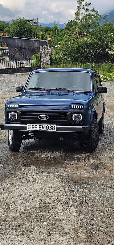 VAZ (LADA) 4x4 Niva: 1.7 l | 2013 il 179500 km lalafo.az -da VAZ (LADA) 4x4 Niva: 1.7 l | 2013 il 179500 km