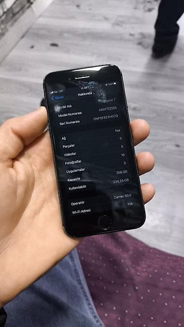 ayfon saat seria 9: IPhone 7, 256 GB, Qara, Barmaq izi — 2