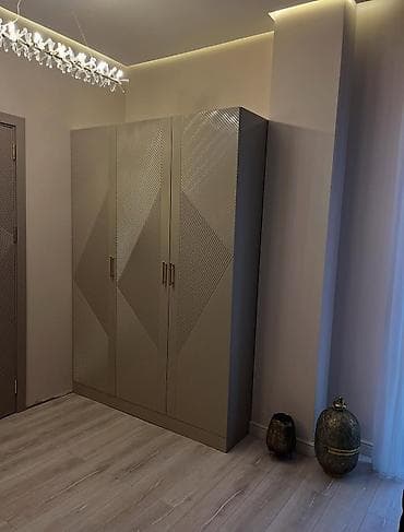 gencede qapi: Düz dolab, Yataq otağı üçün, Qarderob, Açılan, Quraşdırıla bilən, 6 qapı — 5