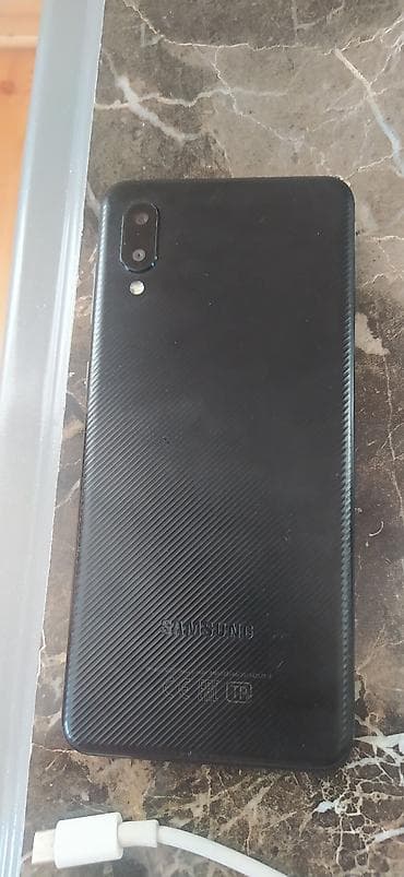 android televizorlar: Samsung Galaxy A02, rəng - Qara, İki sim kartlı — 2