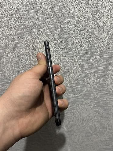 apple watch adapter: IPhone X, 64 GB, Qara, Face ID — 4