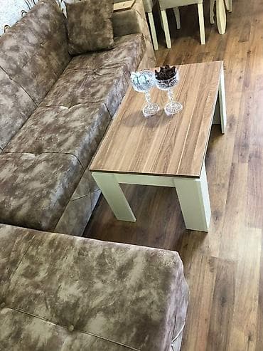 komputer stollari: Jurnal masası isdənilən rəng və ölçüdə yığılması Hər cür mebellərin — 3