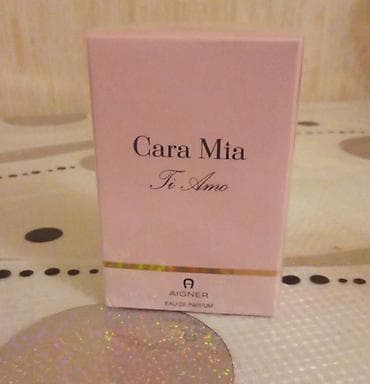 Birinci şekildeki Parfum 20 azn,,,Qiymet,hamisini birdən alanlara — 1