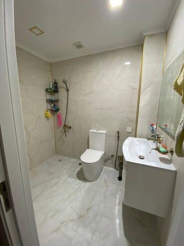 gencede 3 otaqli evlerin qiymeti: 3 otaqlı, Yeni tikili, m. Əhmədli, 65 kv. m — 8