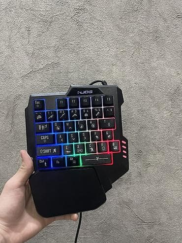 Məhsul: Mobil oyun üçün tetiklər və təkəlli oyun klaviaturası dəsti - — 8