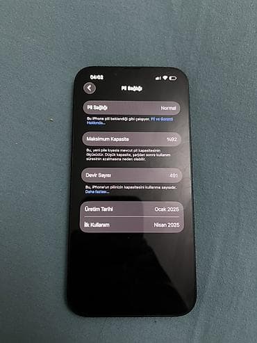 babyliss e 837: IPhone 16e, 128 GB, Qara, Face ID — 3