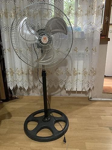 Təcili köçməklə əlaqeli satılır.
Yaxşı işləyir,problemi yoxdur