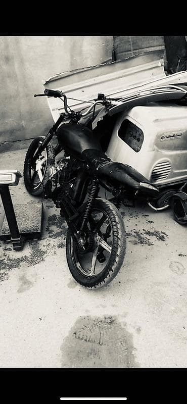 Мотоциклы: M50 80 cc bir iki problemi var qıymetler çıxılıb tecili satılır — 1