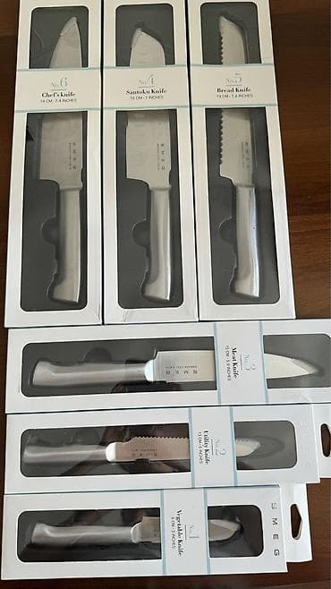 dekor divar saatlari: SMEG brendinin bu bıçaq dəsti mətbəxinizi müasir və funksional şəkildə — 5