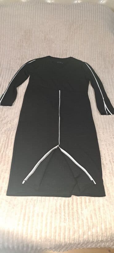 elbiseler: Bir dəfə geyilib qabaq və qol hissəsi razrezdidi — 2