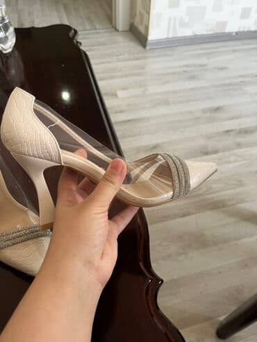 Tuflilər: Tuflilər, Derimod, Ölçü: 36, rəng - Bej, Yeni — 3