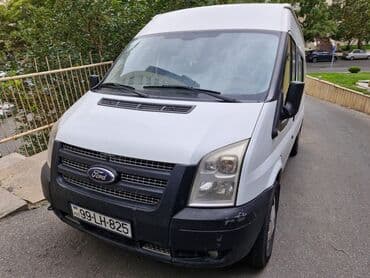 Ford Transit: 2.4 l | 2012 il 292000 km Mikroavtobus