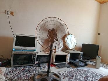 su ilə işləyən ventilyator: Ventilyator AEG, İşlənmiş, Döşəməüstü, Pərli, Kredit yoxdur — 1