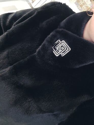 женские шубы из бобра: Teciiiiiillllliii qadın üçün qara rəngli xəz kürk - Uzun model — 1