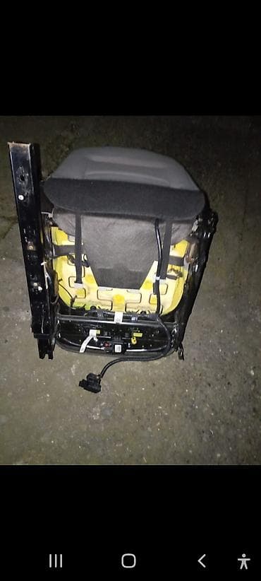 07 sekilleri: Avtomobil ön oturacağı - Boz rəngli parça üzlüklü, başaltılıqla — 3