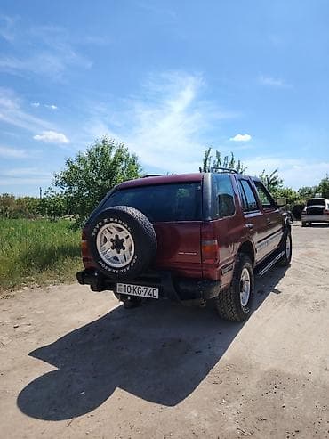 w210 yan guzguler: Opel Frontera: 2.7 l | 1992 il 180000 km Ofrouder/SUV — 2