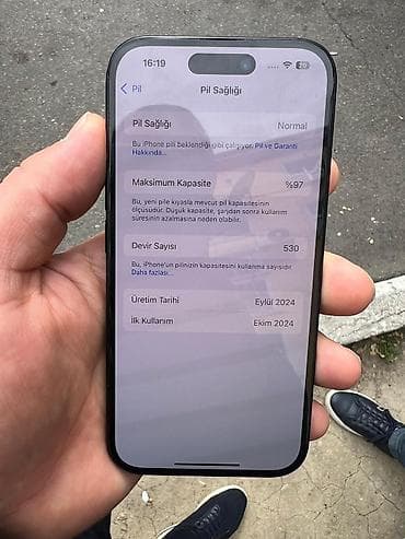 iphone 16e qiymət: IPhone 16, 128 GB, Qara — 8