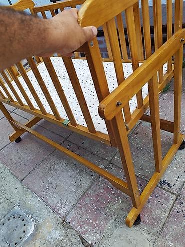matras islenmis: Oğlan və qız üçün, İşlənmiş, Dördbucaq, Beşik, Dəstsiz, Matras ilə, Yellənmə mexanizm ilə — 2