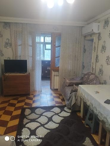 Kirayə otaqlar: Xalqlar dostluğu bakcell arenanin yaxınlıqı 70 nömrəli məktəbin — 1