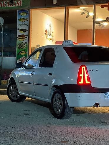 Renault Logan: 1.6 l | 2013 il 60000 km Sedan