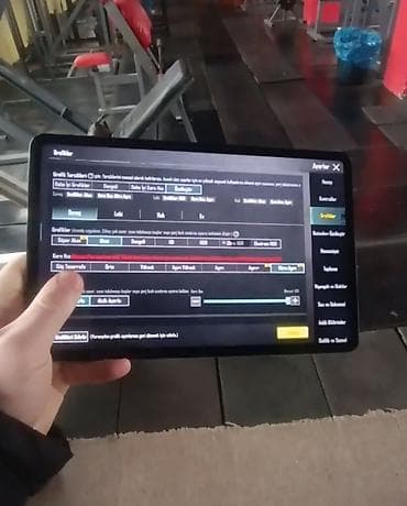 Xiaomi planşet – metal gövdə, gümüş rəng - Arxa paneldə “xiaomi”