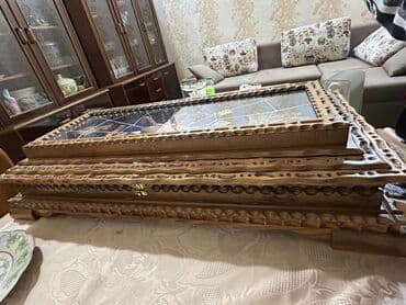 Əl işı taxta tavla dəsti - Material: bərk ağacdan əl oyması korpus