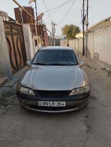 opel zafira 1.6: Opel Vectra: 2 l | 1996 il 41176 km Sedan — 3