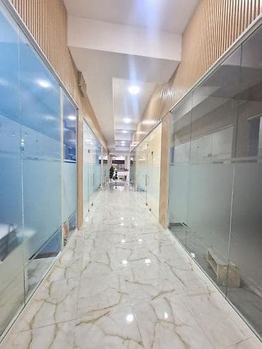 avto karavan: Nəsimi rayonu, Rəşid Behbudov küçəsində, biznes mərkəzinin 1-ci — 4