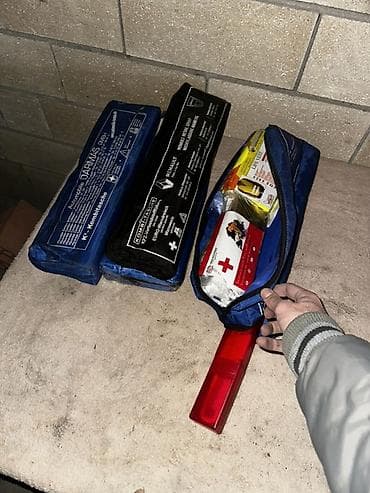 tibbe aid sekiller: Şəkildə gördüyünüz bütün apteçkalar yenidir Almanyadan gəlib çox — 5