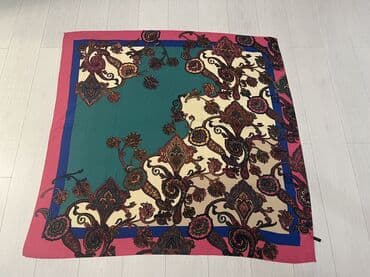 вешалка для шарфов: Платок Etro. Оригинал. Шерсть. Размер 135см*130см. В идеальном — 3