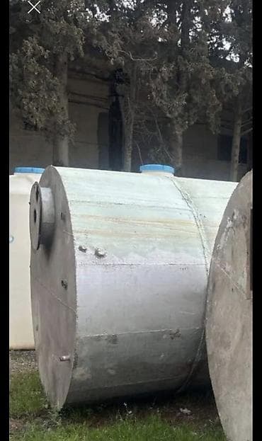 Baklar və çənlər: Nerjaveyka çən iki ədetdi 6 tonluq 3000 azn 2/2 ye — 1
