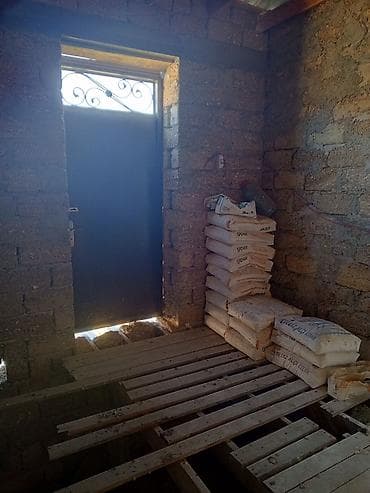 ev masazir: Salam binede leletepe yolunda 4sotun içinde 2mertebe ev satilir — 8