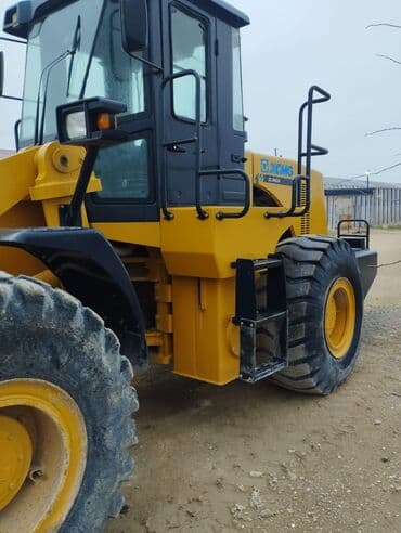 fort masini: Traktor 2013 il, motor 5 l, Yeni — 1