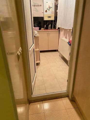 qubada aylıq kirayə evlər: Xətai rayonu (Xəzərin kruquna yaxın)5 mertebeli binanın 2-ci — 10