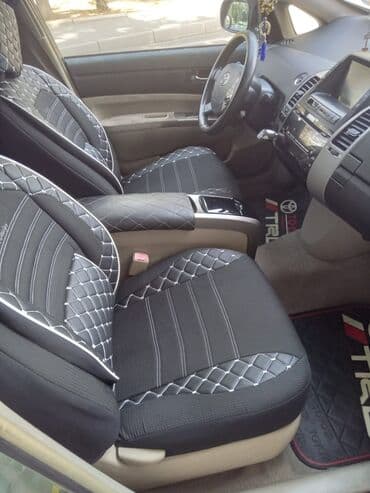 şüşə silən matoru: Toyota Prius Hybrid – liftbek - Yanacaq sistemi: hibrid (benzin + — 9