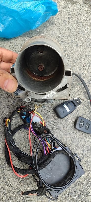 e motor: Avtomobil üçün Usonic markalı pultla idarə olunan klapanlı səs sistemi — 1