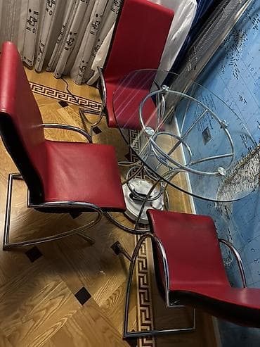 yumru stollar: Mətbəx üçün, Açılmayan, Yumru masa — 2