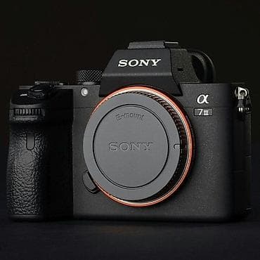 osmo mobile 6: Sony Alpha a7 III (ILCE-7M3) tam kadr güzgüsüz fotoaparat - 24.2MP — 1