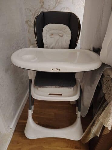 Milana…. Kidilo uşaq yemək stulu - Rəng: ağ-qrafit - Ön çıxarılan