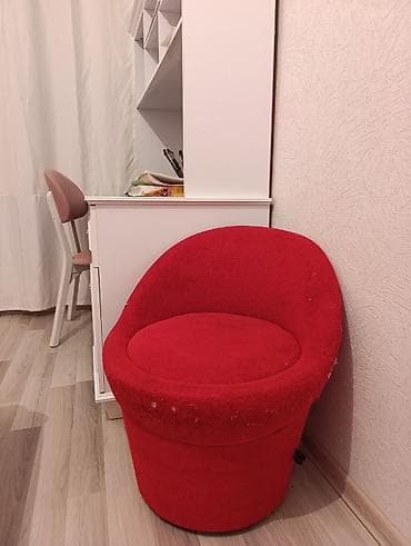 kral mebel: İşlənmiş, Kreslo-tumba, Parça — 2