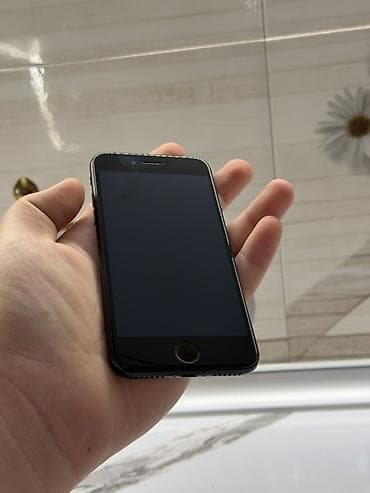 iphone kreditle: IPhone SE, 128 GB, Qara, Barmaq izi — 3