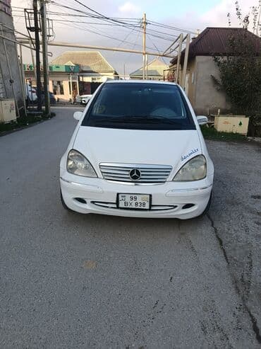Mercedes-Benz A 160: 1.6 l | 2002 il Sedan