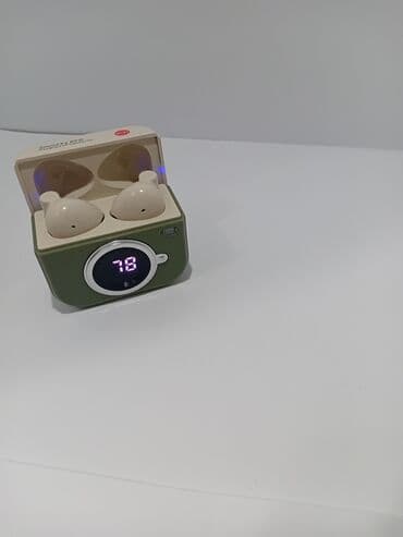 Усилители: Беспроводные (Bluetooth) Наушники, цвет - Зеленый — 1