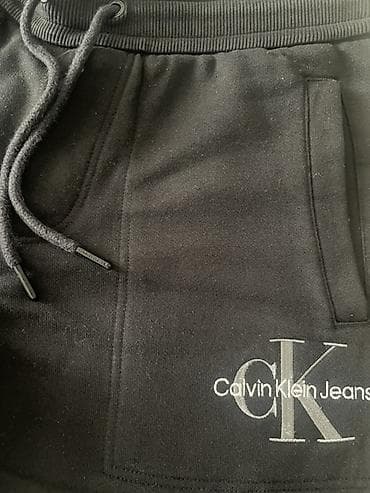 sport şalvar: Calvin Klein Jeans kişi jogger şalvarı - Rəng: qara - Model: CK Jeans — 2