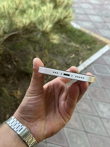 Техника и электроника: IPhone 13, 128 ГБ, Face ID — 1