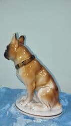 pul daxılı: LFZ it fiquru — 3