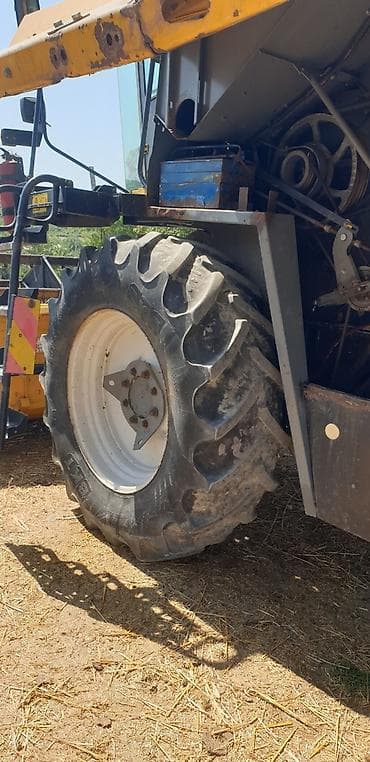 traktor belarus 82: Salam.texnika saz vezyetdedir hec bir problem yoxdur qiymeti razilasma — 4