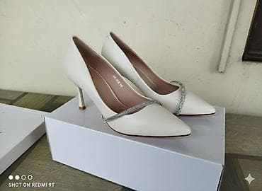 Tuflilər: Tuflilər, Ölçü: 38, rəng - Bej, İşlənmiş — 2