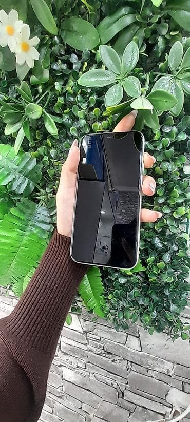 telfolar: IPhone 11, 64 GB, Ağ, Face ID — 6